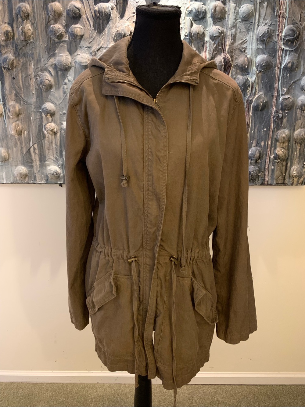 ⭐️ Just Living Small Lightweight Drawstring Utility Jacket in Olive